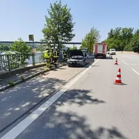 motorbrand_bei_pkw_auf_der_st2125_hohe_gaissabrucke_2_2022.jpg