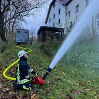 Löschangriff Bergfried Wasserwerfer Rückseite.jpg